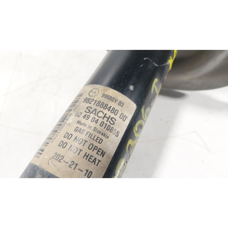 Recambio de amortiguador delantero izquierdo para peugeot partner tepee 1.2 thp referencia OEM IAM  9821888480 