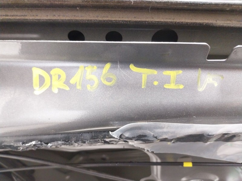 Recambio de puerta trasera izquierda para toyota yaris (_p13_) 1.5 (nsp131_) referencia OEM IAM 670040D210  