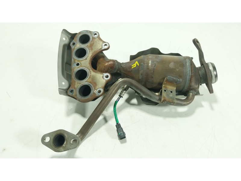 Recambio de catalizador para toyota yaris (_p13_) 1.5 (nsp131_) referencia OEM IAM 2505147180  