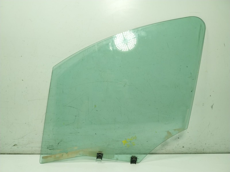 Recambio de cristal puerta delantero izquierdo para peugeot partner tepee 1.2 thp referencia OEM IAM   