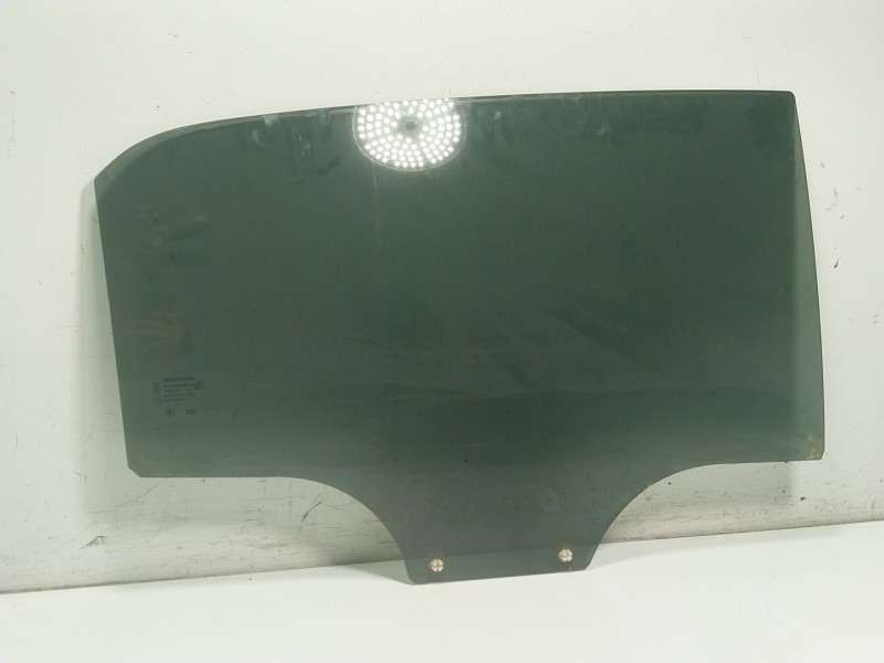 Recambio de cristal puerta trasero derecho para ssangyong korando (ck) 2.2 xdi referencia OEM IAM   