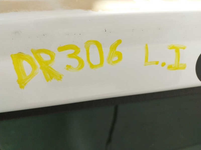 Recambio de puerta lateral izquierda para peugeot partner tepee 1.2 thp referencia OEM IAM   