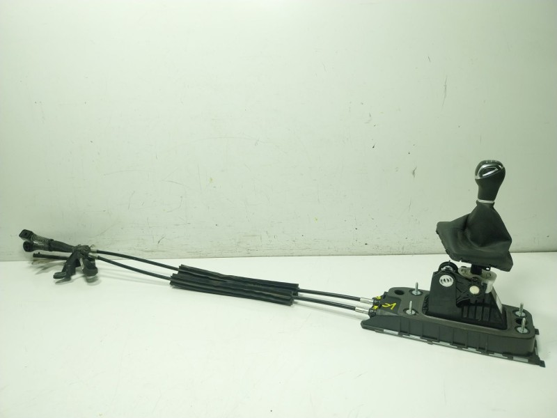 Recambio de palanca cambio para audi a1 sportback (gba) 25 tfsi referencia OEM IAM 5R3711049K  5R3711049K