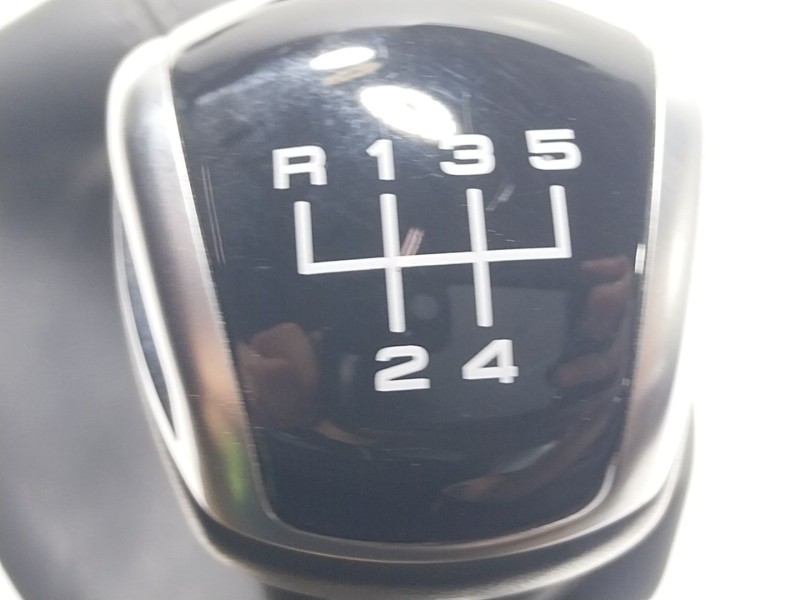 Recambio de palanca cambio para audi a1 sportback (gba) 25 tfsi referencia OEM IAM 5R3711049K  5R3711049K