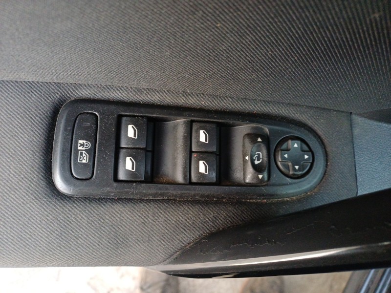 peugeot 508 i (8d_) del año 2014