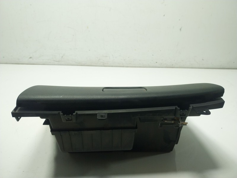 Recambio de guantera para ssangyong korando (ck) 2.2 xdi referencia OEM IAM  7772034002 