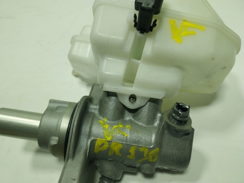 Recambio de bomba freno para volkswagen caddy v furgoneta/monovolumen (sba, sbh) 2.0 tdi bmt referencia OEM IAM 3Q1614019D 02048