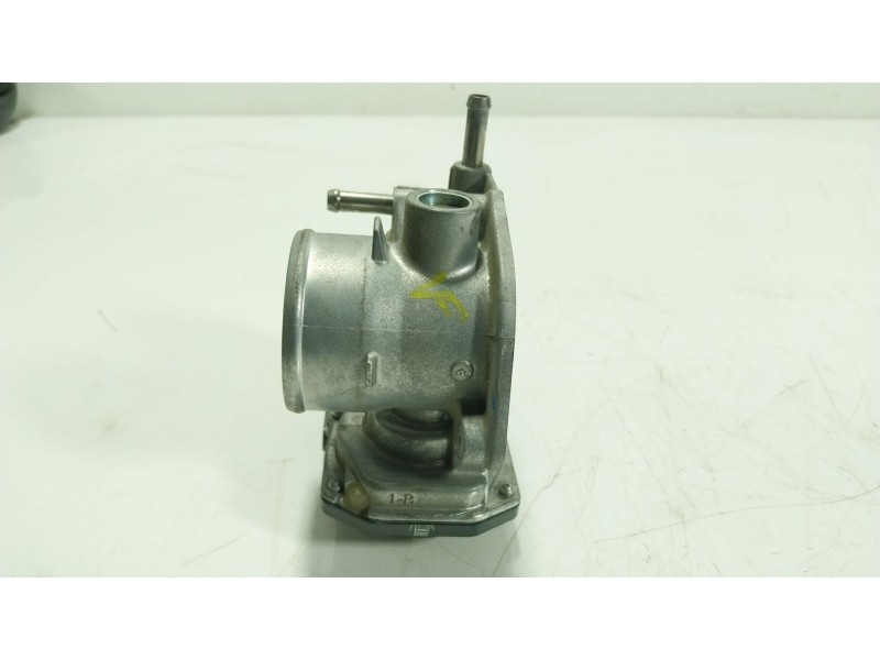 Recambio de caja mariposa para toyota yaris (_p13_) 1.5 (nsp131_) referencia OEM IAM 220300Y110 220300Y110 