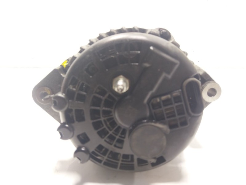 Recambio de alternador para ssangyong korando (ck) 2.0 e-xdi referencia OEM IAM  A6711540302 