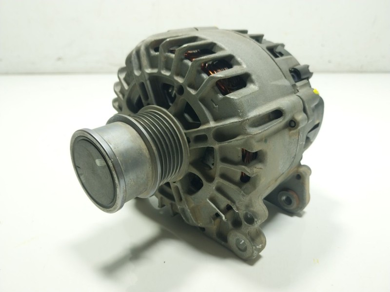 Recambio de alternador para skoda fabia iii station wagon (nj5) 1.0 tsi referencia OEM IAM  05E903026C 