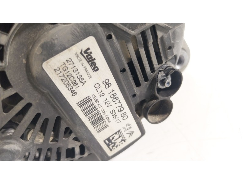Recambio de alternador para peugeot partner tepee 1.2 thp referencia OEM IAM  9818677980 