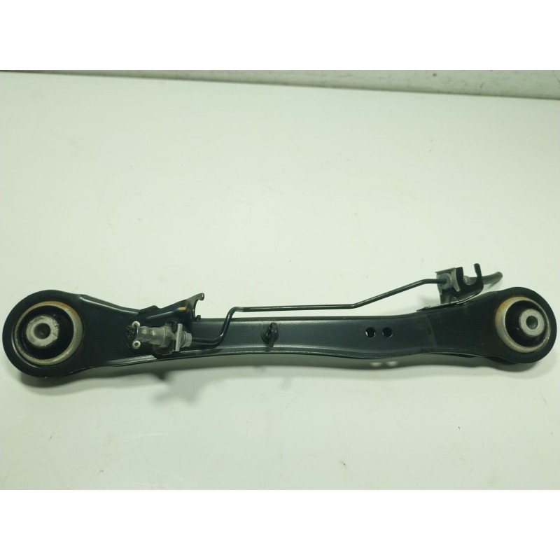 Recambio de brazo suspension inferior trasero derecho para volkswagen caddy v furgoneta/monovolumen (sba, sbh) 2.0 tdi bmt refer