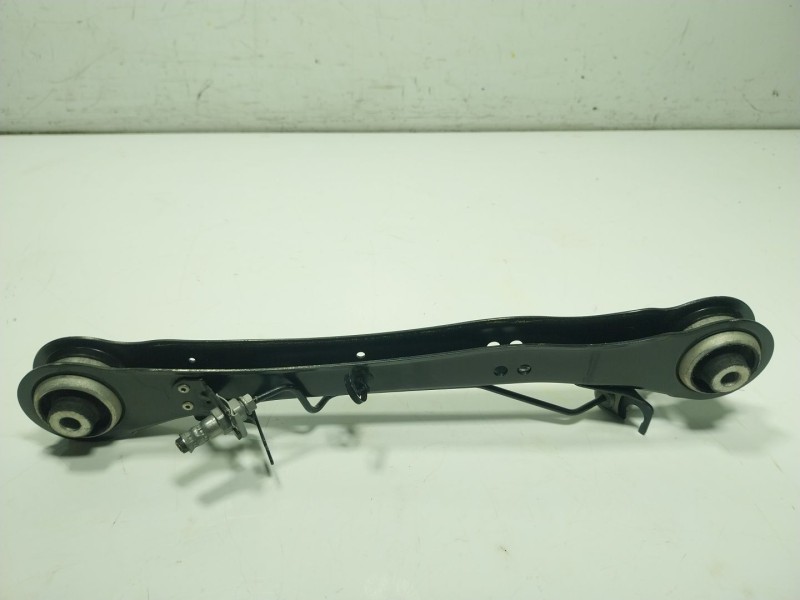 Recambio de brazo suspension inferior trasero izquierdo para volkswagen caddy v furgoneta/monovolumen (sba, sbh) 2.0 tdi bmt ref