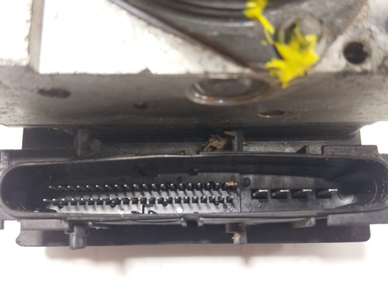 Recambio de abs para toyota verso (_r2_) 2.0 d-4d (aur20_) referencia OEM IAM 440500F080 445400F060 