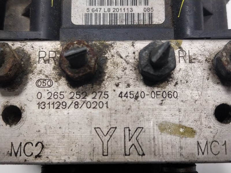 Recambio de abs para toyota verso (_r2_) 2.0 d-4d (aur20_) referencia OEM IAM 440500F080 445400F060 