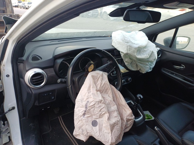 nissan micra v (k14) del año 2019