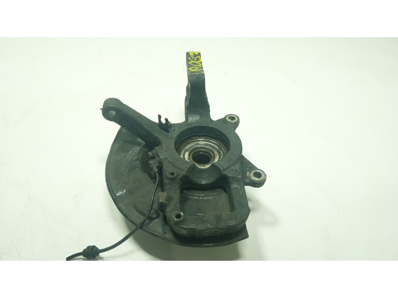 Recambio de mangueta delantera izquierda para ssangyong korando (ck) 2.0 e-xdi referencia OEM IAM   