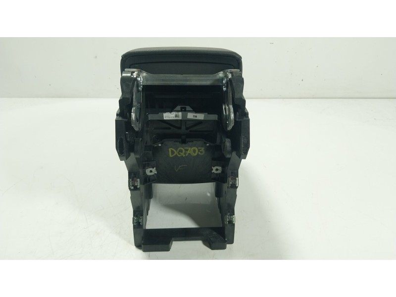 Recambio de apoyabrazos central para seat tarraco (kn2) 2.0 tdi referencia OEM IAM 5TA864207B 5NA863319A 