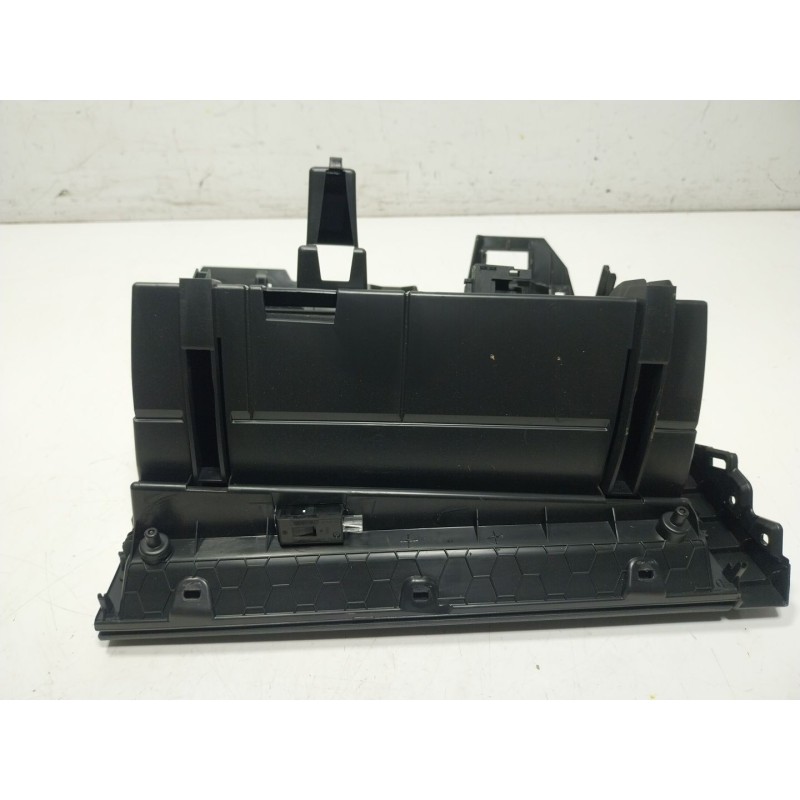 Recambio de guantera para volkswagen caddy v monospace (sbb, sbj) 2.0 tdi bmt referencia OEM IAM 2K8857097R 2K8857097R 