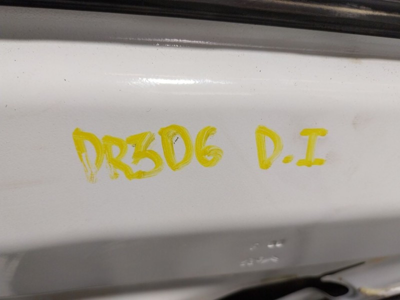 Recambio de puerta delantera izquierda para peugeot partner tepee 1.2 thp referencia OEM IAM 9002Z3  