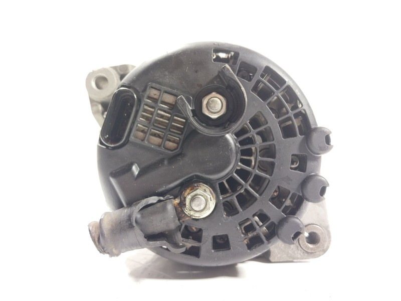 Recambio de alternador para ssangyong rodius rodius aj/ad2l/ata21 referencia OEM IAM  671960 