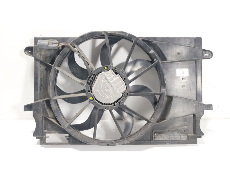 Recambio de electroventilador para opel astra k (b16) 1.6 cdti (68) referencia OEM IAM 39012567  3135104193