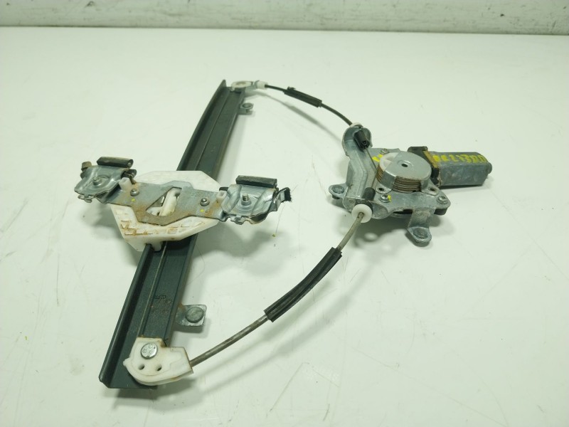 Recambio de elevalunas delantero derecho para ssangyong korando (ck) 2.2 xdi referencia OEM IAM  98820CZ010 