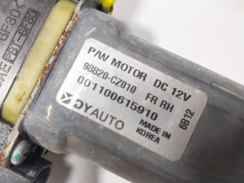 Recambio de elevalunas delantero derecho para ssangyong korando (ck) 2.2 xdi referencia OEM IAM  98820CZ010 