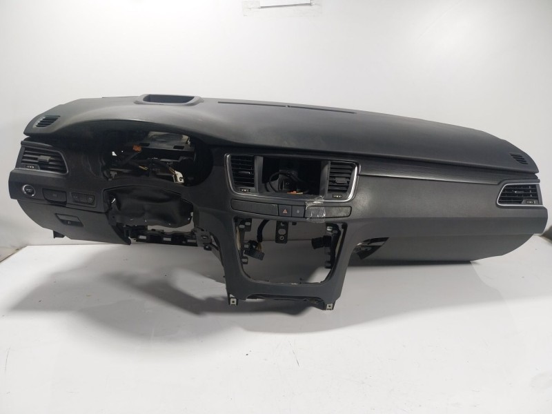 Recambio de salpicadero para peugeot 508 i (8d_) 2.0 hdi referencia OEM IAM   