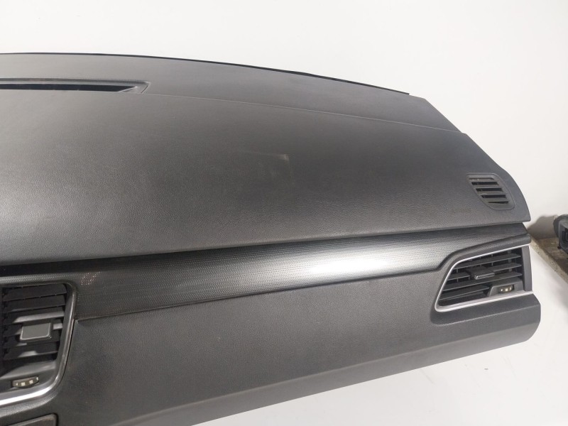 Recambio de salpicadero para peugeot 508 i (8d_) 2.0 hdi referencia OEM IAM   