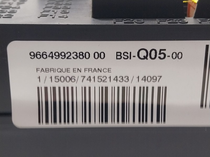 Recambio de caja reles / fusibles para peugeot 508 i (8d_) 2.0 hdi referencia OEM IAM   9664992380