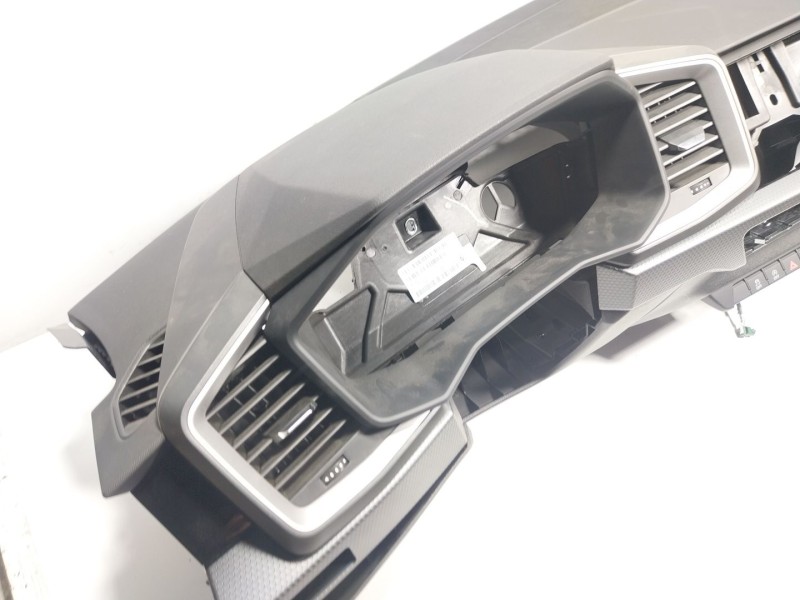 Recambio de salpicadero para audi a1 sportback (gba) 25 tfsi referencia OEM IAM 82B857003G  