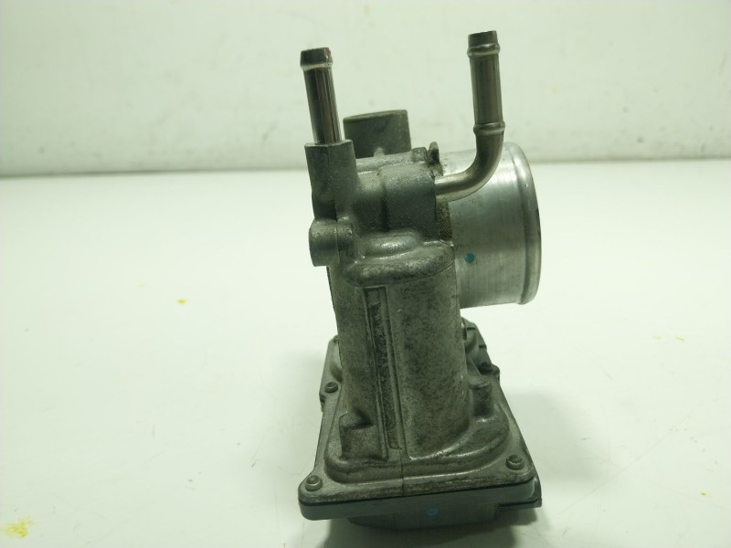 Recambio de caja mariposa para toyota verso (_r2_) 2.0 d-4d (aur20_) referencia OEM IAM 261000R020 261000R020 