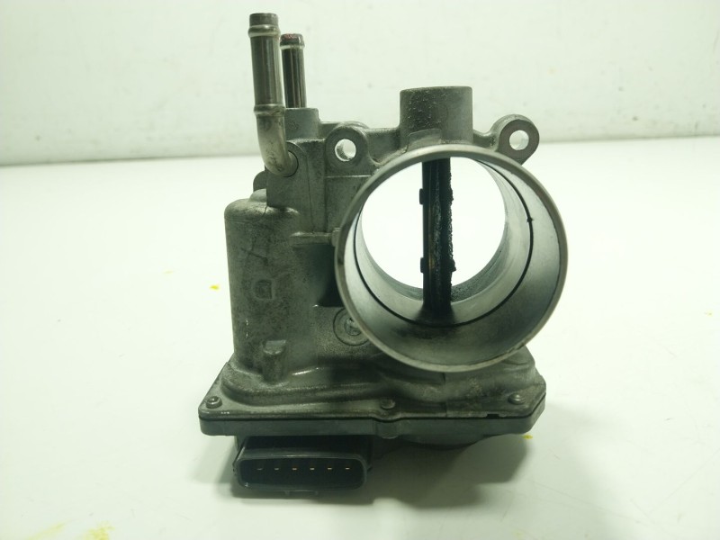 Recambio de caja mariposa para toyota verso (_r2_) 2.0 d-4d (aur20_) referencia OEM IAM 261000R020 261000R020 