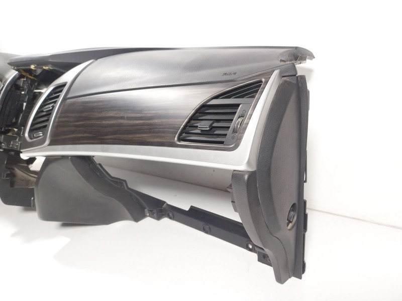 Recambio de salpicadero para ssangyong korando (ck) 2.2 xdi referencia OEM IAM   