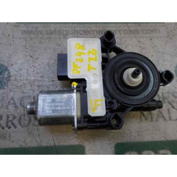 MOTOR ELEVALUNAS TRASERO IZQUIERDO 5Q0959407 5Q0959407 0130822695