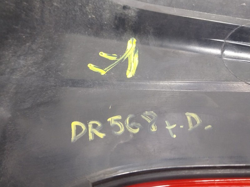 Recambio de piloto trasero derecho para ford focus iii 1.0 ecoboost referencia OEM IAM 1825318 BM5113404AK 