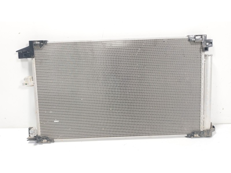 Recambio de condensador aire acondicionado para lexus lbx 1.5 vvti hybrid (mayh10l) referencia OEM IAM 884A052020  