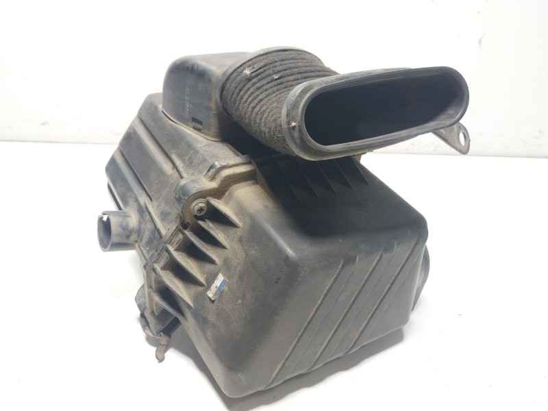 Recambio de filtro aire para ssangyong korando (ck) 2.0 e-xdi referencia OEM IAM   