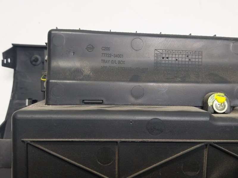 Recambio de guantera para ssangyong korando (ck) 2.0 e-xdi referencia OEM IAM  7772234001 