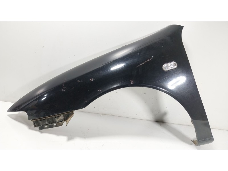Recambio de aleta delantera izquierda para seat leon (1m1) 1.6 16 v referencia OEM IAM   