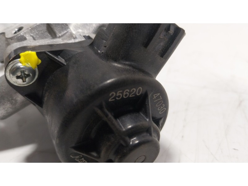 Recambio de valvula egr para toyota yaris (_p13_) 1.5 (nsp131_) referencia OEM IAM 2562047030 2568047012 