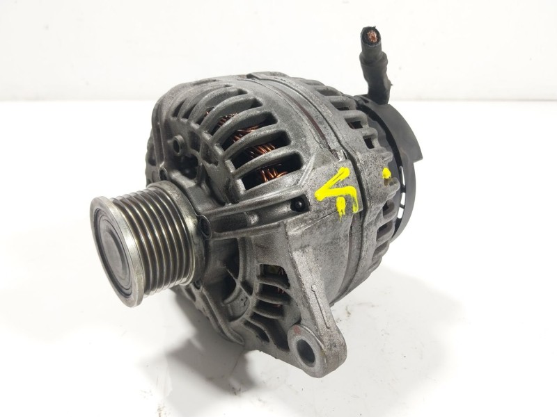 Recambio de alternador para mitsubishi canter euro 5/eev 3.0 diesel referencia OEM IAM  MK667723 