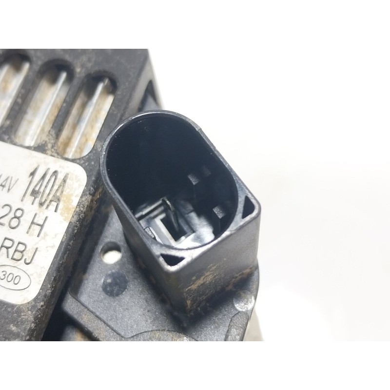 Recambio de alternador para volkswagen caddy v furgoneta/monovolumen (sba, sbh) 2.0 tdi bmt referencia OEM IAM 05L903028H 05L903