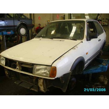 VOLKSWAGEN POLO (867/871/873)