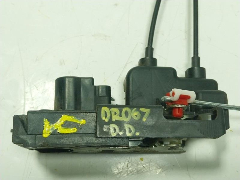 Recambio de cerradura puerta delantera derecha para ssangyong korando (ck) 2.0 e-xdi referencia OEM IAM   