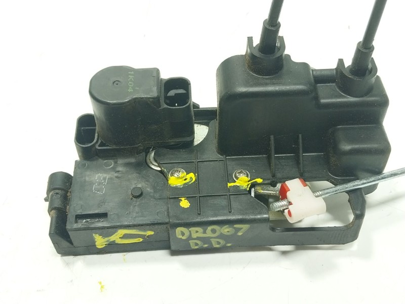 Recambio de cerradura puerta delantera derecha para ssangyong korando (ck) 2.0 e-xdi referencia OEM IAM   