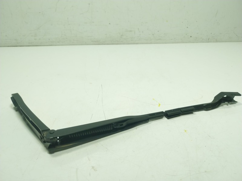 Recambio de brazo limpia delantero izquierdo para volvo xc60 ii (246) b4 mild-hybrid awd referencia OEM IAM 31416839  