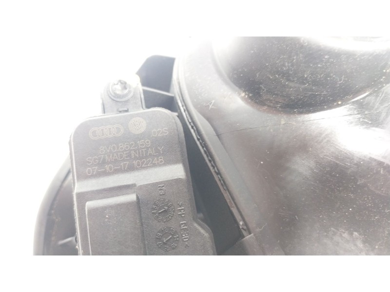 Recambio de tapa combustible para volkswagen tiguan (ad1, ax1) 2.0 tdi 4motion referencia OEM IAM   5NA809857A