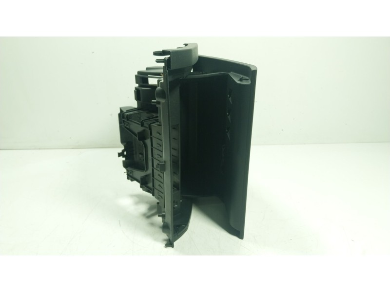 Recambio de guantera para volkswagen tiguan (ad1, ax1) 2.0 tdi 4motion referencia OEM IAM   5NB857097C